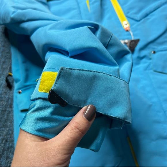 Aperture Snowboarding Jacket in Light Blue Yellow - Picture 6 of 11